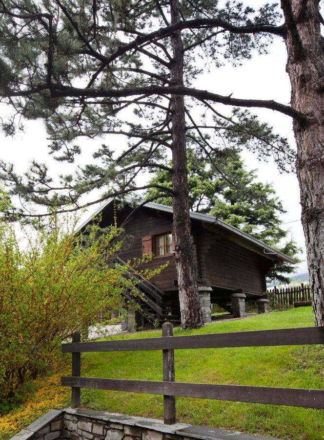 Hotel Village Pollein Exterior photo
